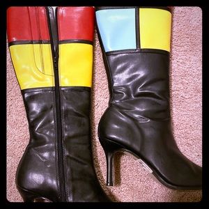 Color block heeled boot